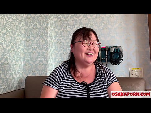 ❤️ Fat Japanese mom a 'sealltainn a h-mòr tits agus a' còrdadh ri feise dèideag. Tha màthair Àisianach 51-bliadhna a’ bruidhinn mun eòlas gnèitheasach aice. Yukiko 1 OSAKAPORN milf reamhar ️ Bhidio porn leinn ❌️❤